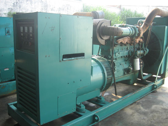 贞丰出租发电机-发电机组购买指南都有哪些