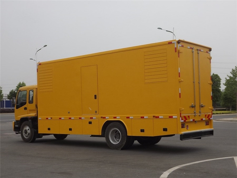 贞丰出租发电机-柴油发电机组电压低报警怎么办？