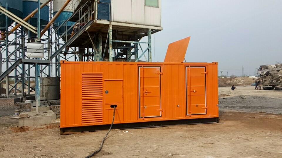 贞丰出租发电机-在寒冷地区使用康明斯柴油发电机时要注意哪些问题