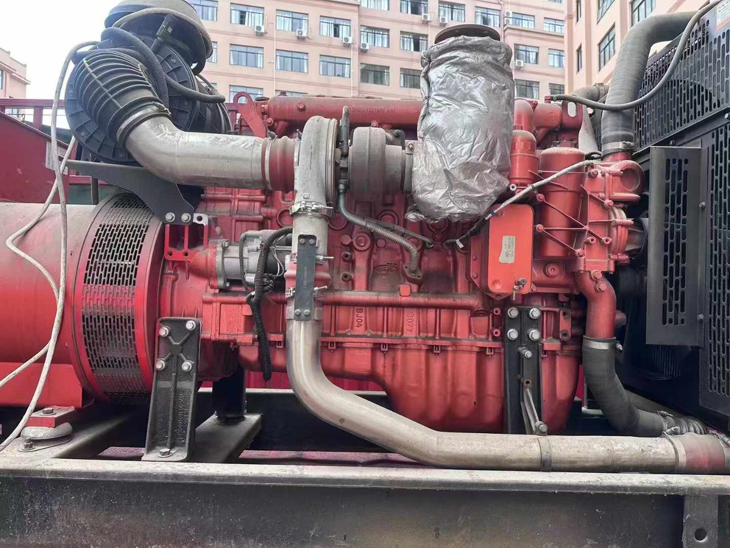 贞丰如何选择适合 600kW 柴油发电机组的过载保护器？