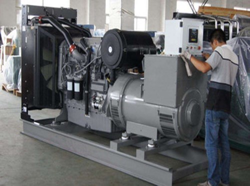 贞丰柴油发电机空气滤清器堵塞会对发电机组产生哪些影响？